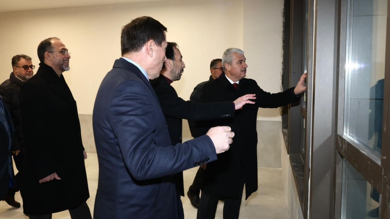 Konya Valisi İbrahim Akın’dan Konya Anadolu İmam Hatip Lisesi İnşaatına İnceleme